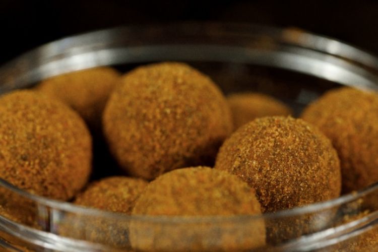 Снимка на Топчета за стръв Sticky Baits The Krill Active Wafters 16мм.
