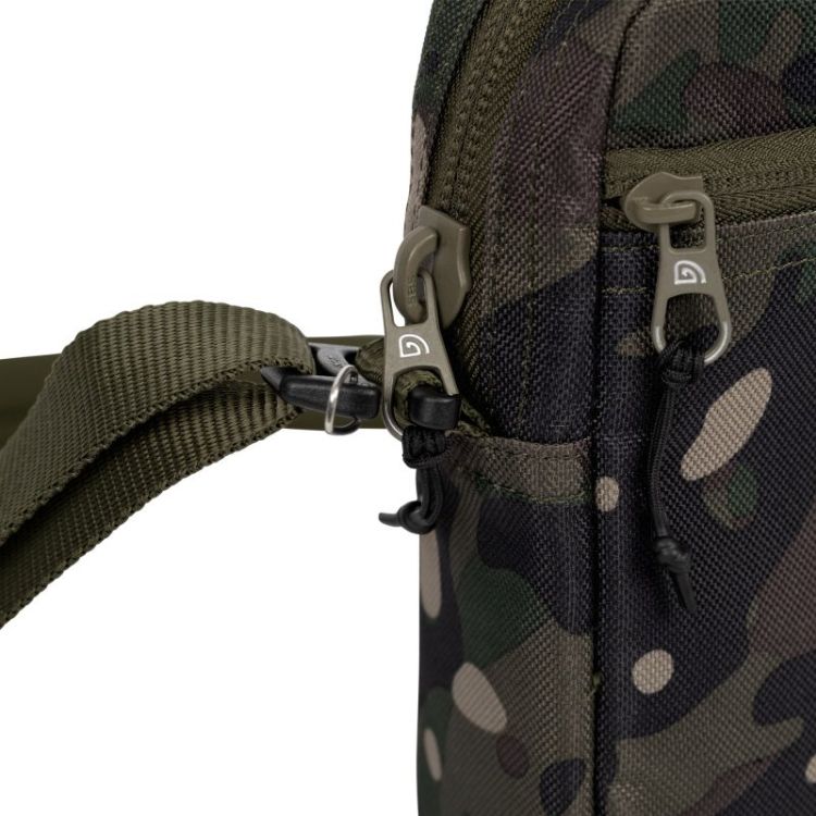 Снимка на Чанта Trakker NXC Camo Essentials Bag