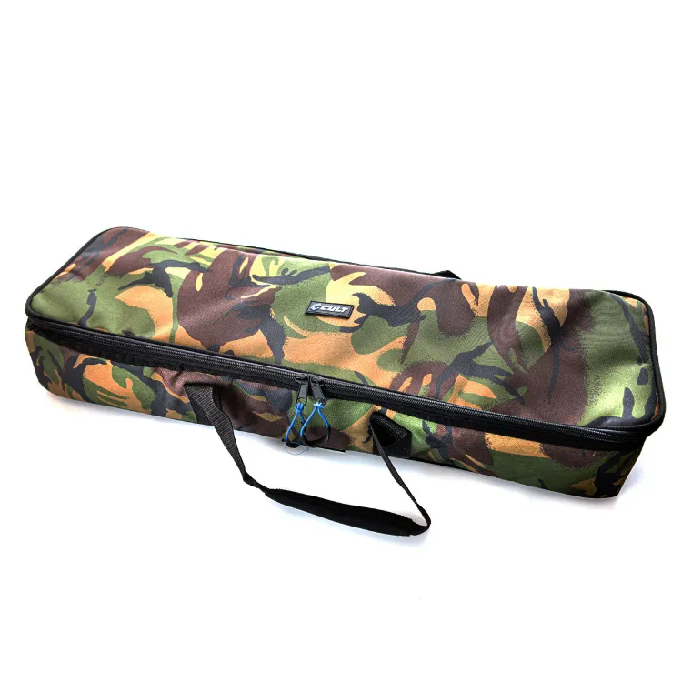 Снимка на Чанта Cult Tackle DPM Bait Boat Gadget Bag