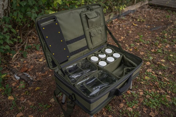 Снимка на Чанта за аксесоари с маса NGT Carp Bivvy Table System