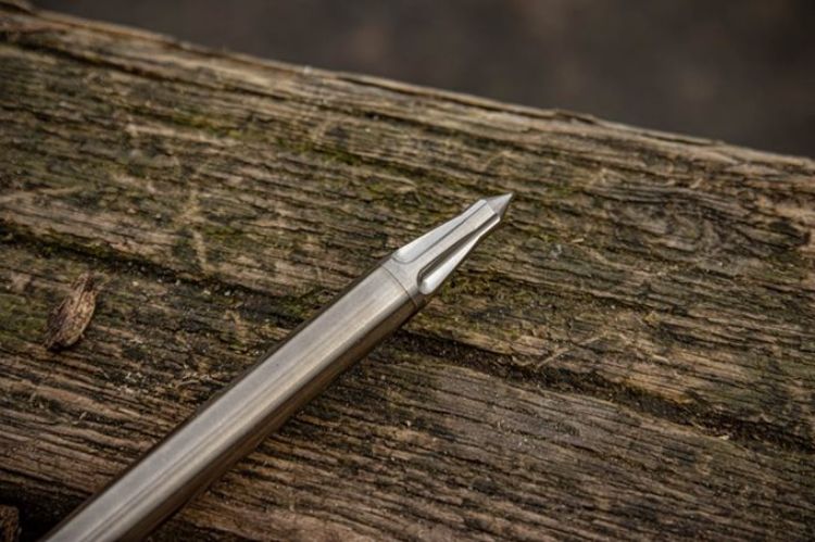 Снимка на Колче SOLAR P1 PRO-LOC ANTI-TWIST BANKSTICK