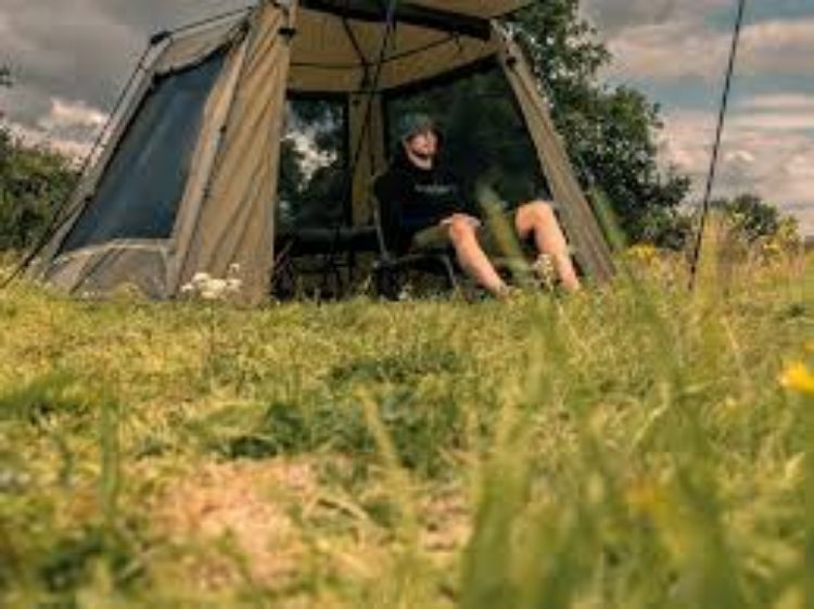 Снимка на Колчета за шатра Trakker Gazebo Door Pole Kit