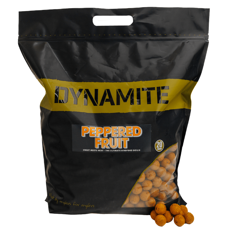 Снимка на Протеинови топчета Dynamite Baits Peppered Fruit