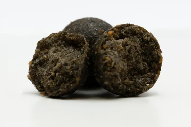 Снимка на Протеинови топчета Carp Fever MONSTERCRAB SUPREME BUCKET 20mm/ 5kg.