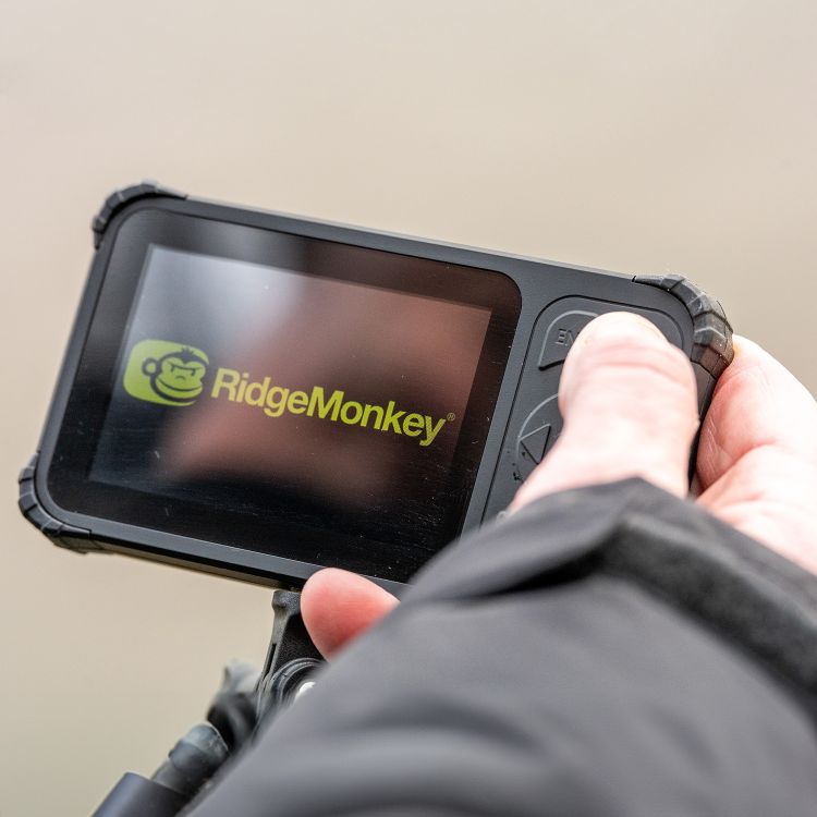 Снимка на Лодка за захранка RidgeMonkey Hunter 3000 Bait Boat