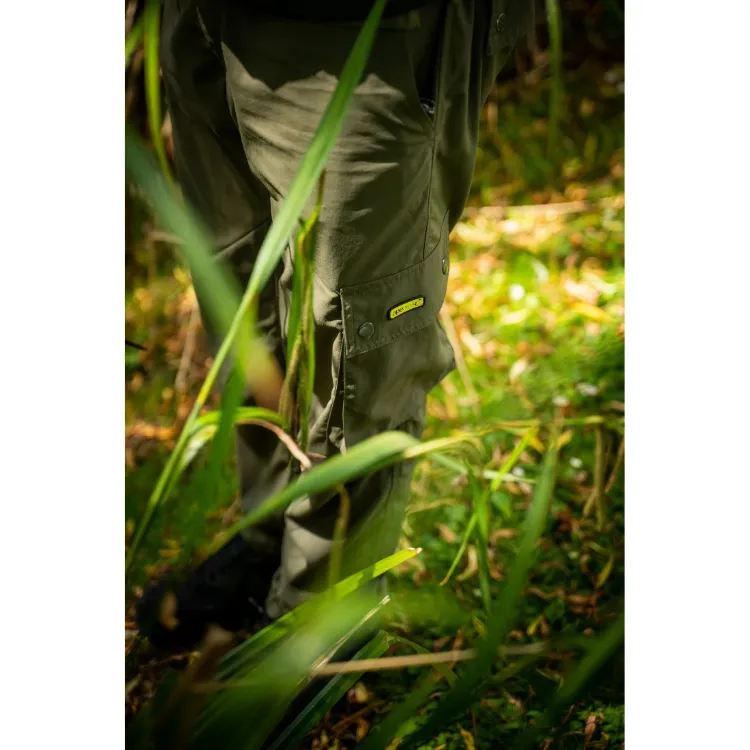Picture of RidgeMonkey APEarel Dropback Cargo Pants Green