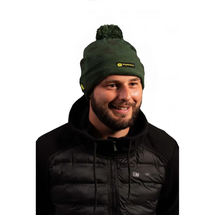 Picture of RidgeMonkey APEarel Bobble Beanie Hat Green